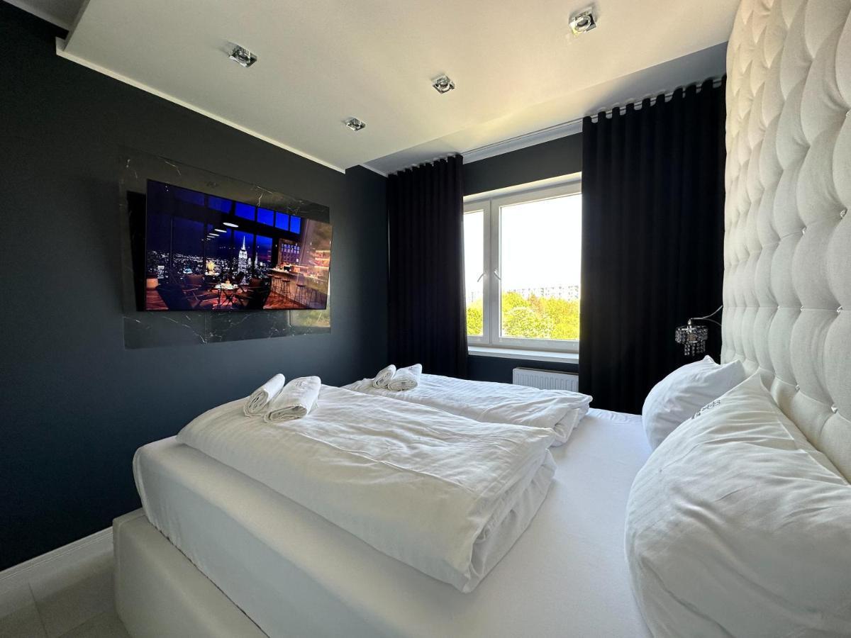Luxury Apartament Z Duzym Tarasem - Park City Poznań Exteriör bild